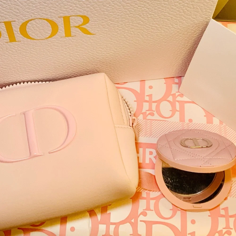“Host Pick” Dior Pouch With Dior Compact Mirror